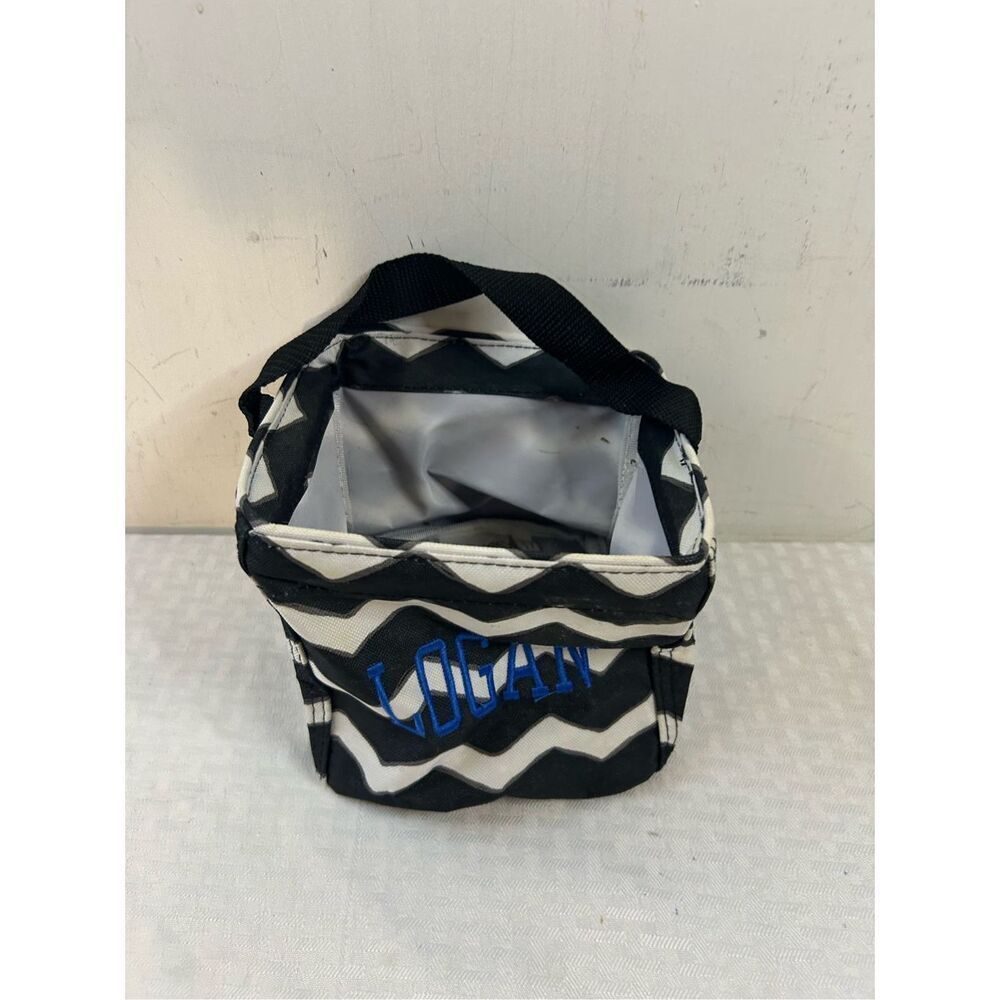31” Thirty-one 6" square chevron pattern “Logan”Black/ White